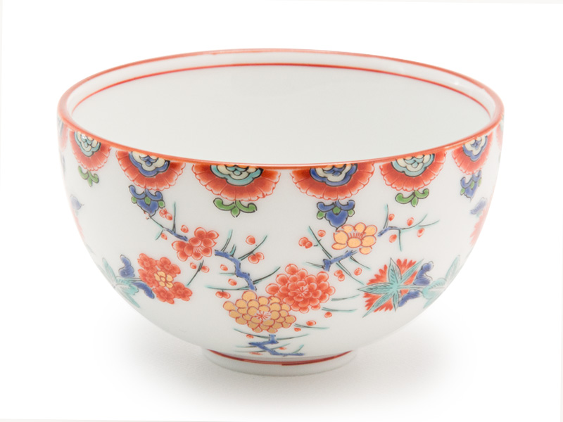 Arita-yaki tea cup, plum trees and chrysanthemum, Kisen kiln 